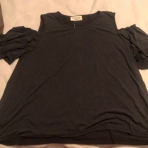 cut out shoulder t shirt from lavender field